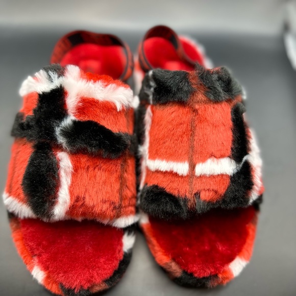 UGG Fluff Yeah Slide Red Tartan Plaid Plush Strap Back Slippers Sandals US 4 - Picture 4 of 11